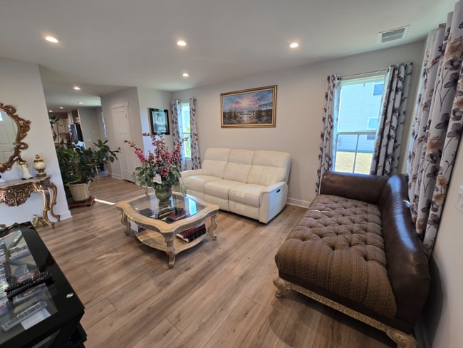 7257 George Wythe Ln, New Kent, VA 23124 - photo 2