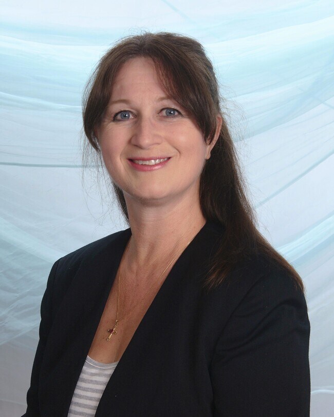 Carolyn Burchett