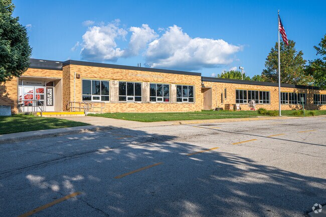 Muffley Elementary School creates a welcoming environment for students from Lions Park.
