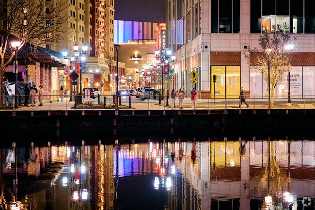 Experience Shady Grove's exciting night life in RIO.