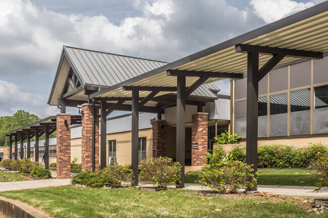 Olive Branch Middle School is a public school in the Olive Branch community.