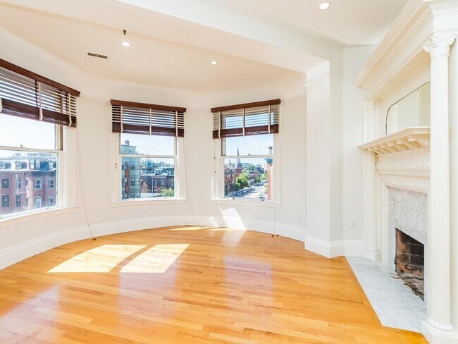 492 Massachusetts Ave unit 71, Boston, MA 02118 - photo 4