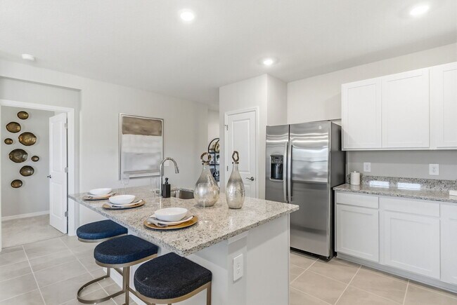 9216 Optimist Way, Palmetto, FL 34221 - photo 4