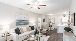 2934 Dunlop Ln, Clarksville, TN 37043