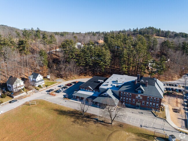 Florence Rideout Elementary School in Wilton, NH serves grades K-6.