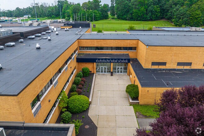 Front entrance of Randolph High School.
