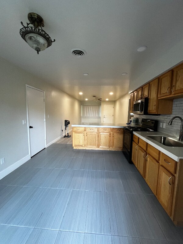 1380 Vernon Ave unit 3, Yuba City, CA 95993 - photo 5