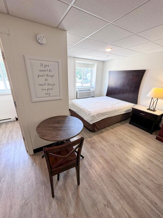 431 3rd Ave SE, Rochester, MN 55904