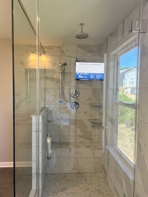 181 Lockheed Dr, Coraopolis, PA 15108 - photo 5