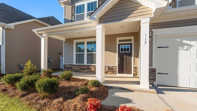 401 Fiery Rd, Mauldin, SC 29607 - photo 3