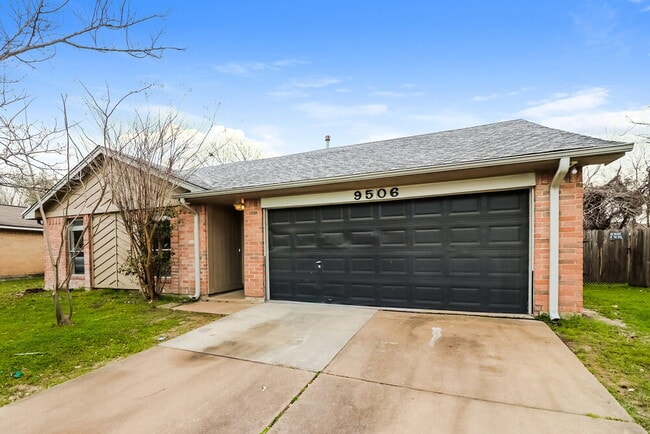 9506 Lost Eagle Dr, Houston, TX 77064 - photo 3