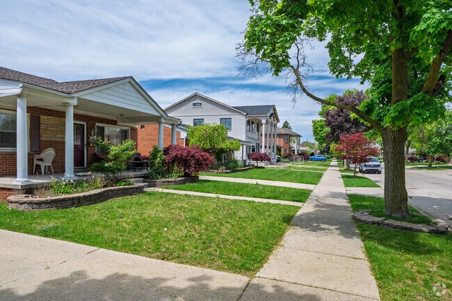 Both old and new homes sit along the treelined streets of Hemlock Park.