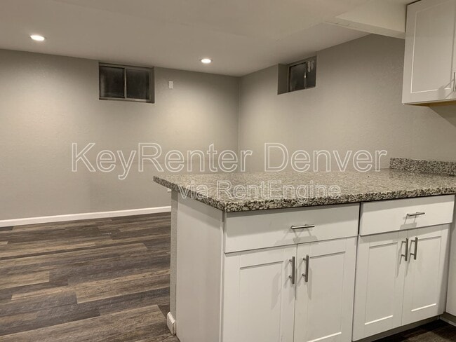 1161 Dayton St unit B, Aurora, CO 80010 - photo 3
