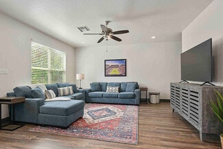 4304 Oaklawn St Unit ID1071612P, Bryan, TX 77801