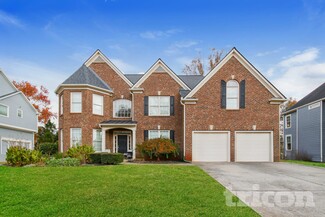 1533 Country Wood Dr, Hoschton, GA 30548