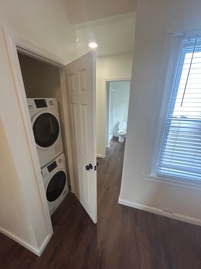 In-unit washer/dryer