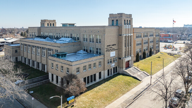 Carmen Middle School is a public school in Milwaukee, WI.