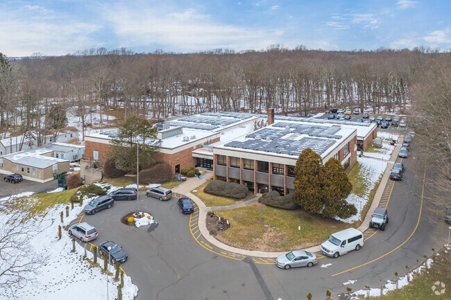 Welcome to Southern Connecticut Hebrew Academy at 261 Derby Ave, Orange, CT 06477.