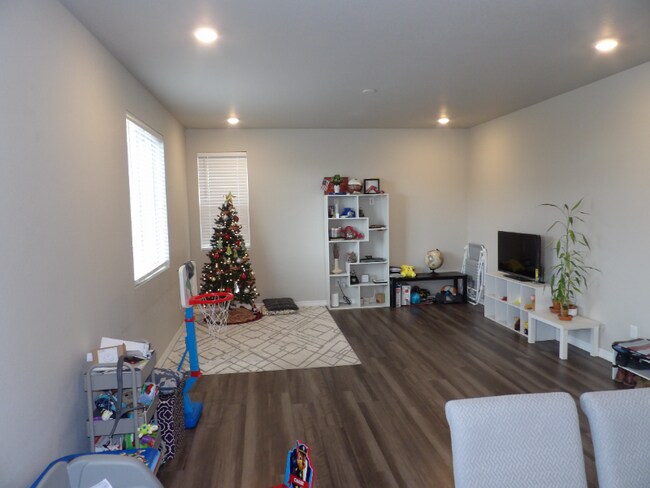 10722 Rolling Mesa Dr, Falcon, CO 80831 - photo 5