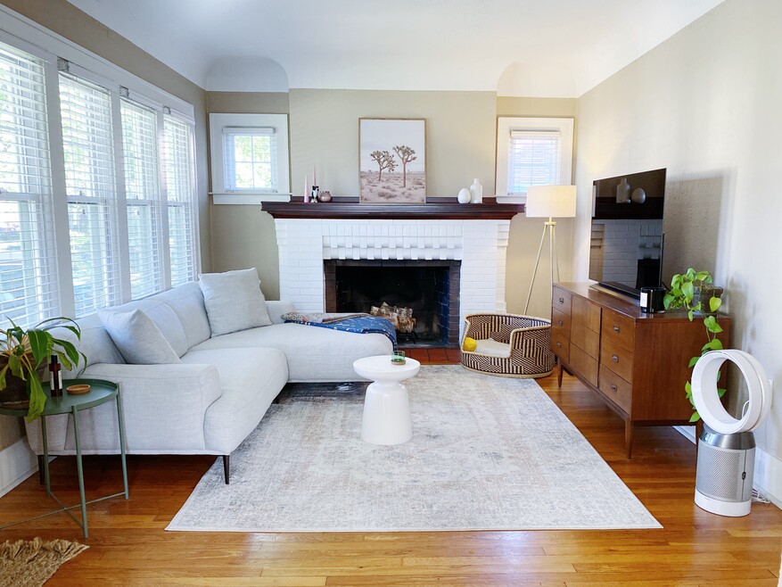 1312 N Maple Ave, Royal Oak, MI 48067 - photo 1