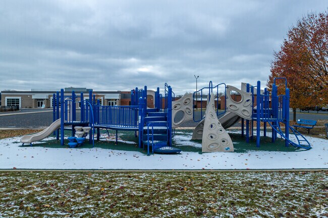 Lane Elementary School serves grades PK, K-6.