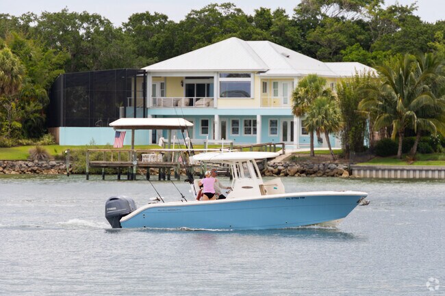 Take out your boat and enjoy a sunny afternoon in Golden Gate Neighborhood.