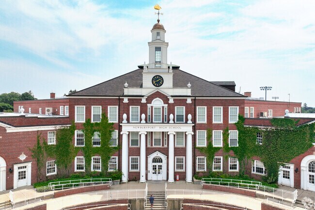 Students in 9-12th grade can enroll at Newburyport High School.