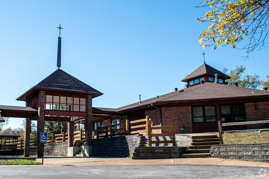 Christian Outreach School serves students in the Outlying Jefferson County community.