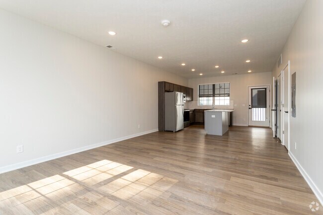 Little Bo Bungalows and Flats, Omaha, NE 68108 - photo 7