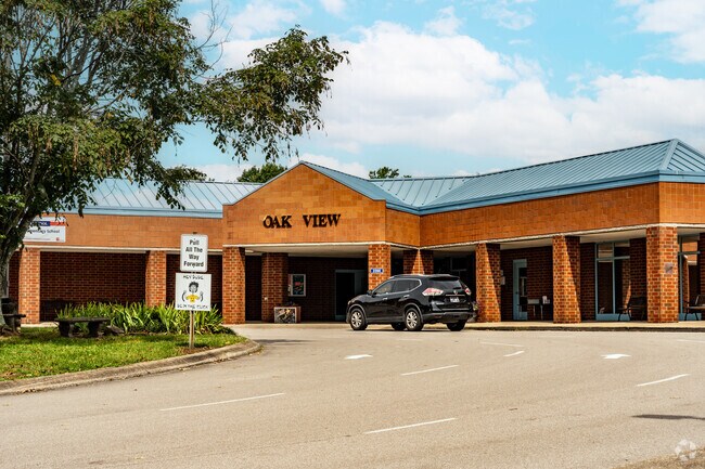 Oak View Elementary School offers smaller sized classroom settings for student success.