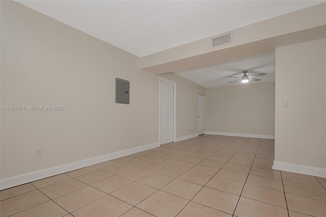 1771 W 58th St, Hialeah, FL 33012 - photo 5