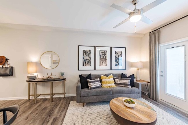 District Vue, Roanoke, VA 24012 - photo 5