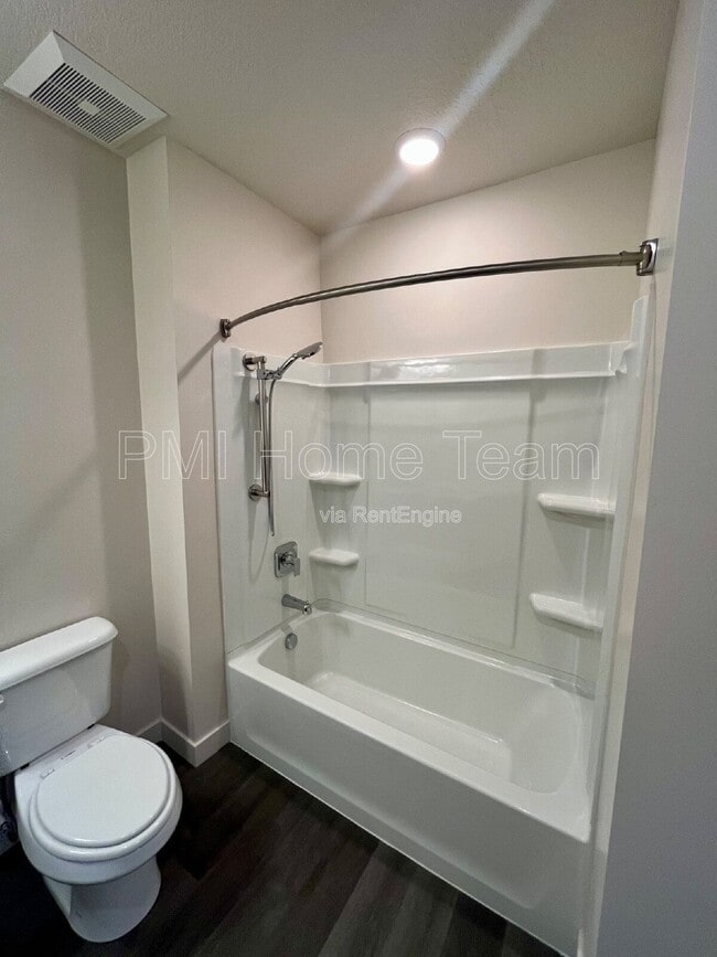 155 9th St, Ogden, UT 84404