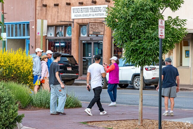 Near North offers rich cultural immersion in just a few walkable blocks.