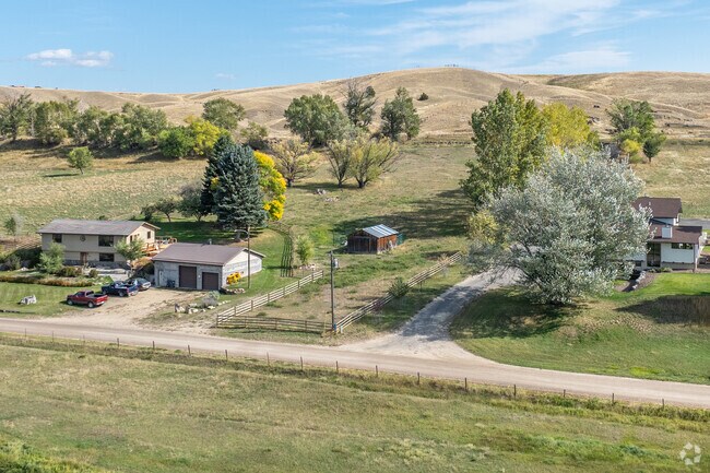 Charming gables and steep roofs characterize the farm-style homes found in Willow Creek.