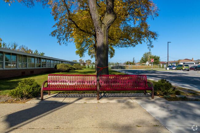 Dan H. Pietrini Elementary School serves in grades PK, K-5.