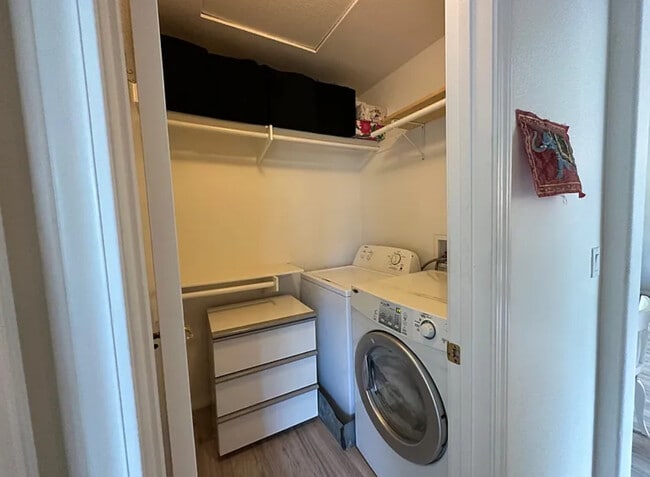 5552 Foxtail Loop unit Granny Flatt, Carlsbad, CA 92010 - photo 7