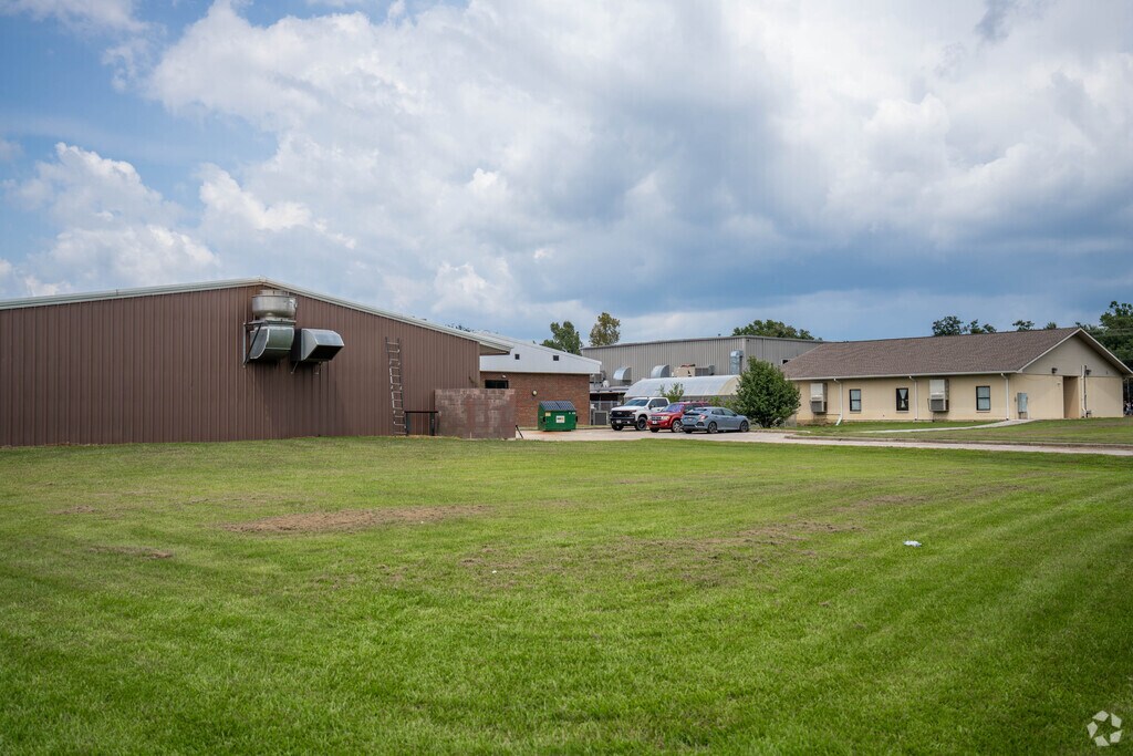 Starks High is located in Starks, LA, near the Texas and Louisiana border.