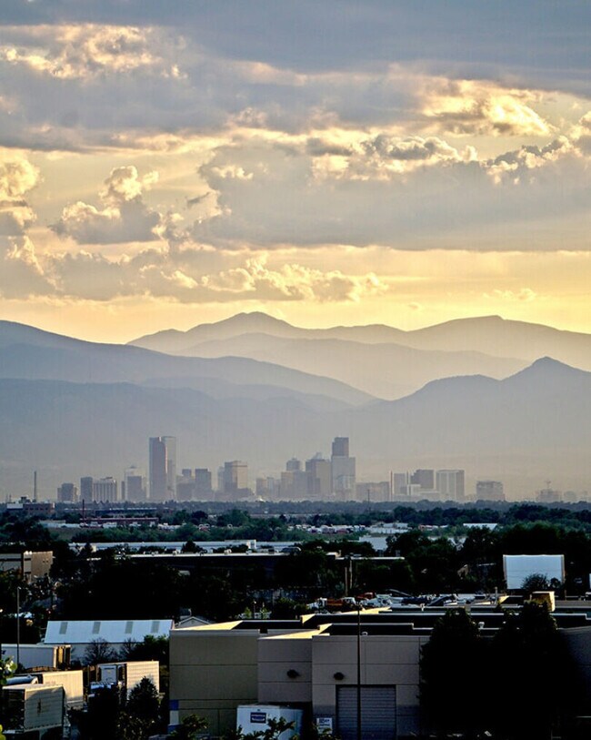 The Gild, Aurora, CO 80012 - photo 3