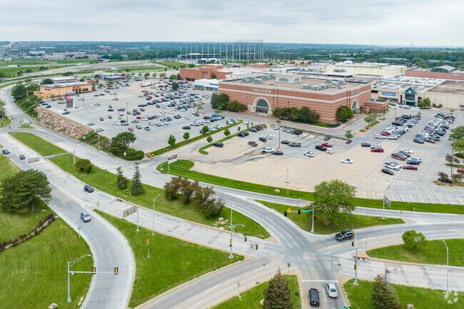 Find everything you need at Westroads Mall in West Central Omaha.