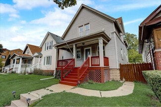 1520 S 73rd St, West Allis, WI 53214