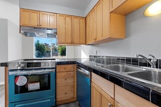 10305 SW Wilsonville Rd, Wilsonville, OR 97070