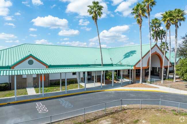 West Zephyrhills Elementary has more than 600 students with a 15 to 1 student-teacher ratio.
