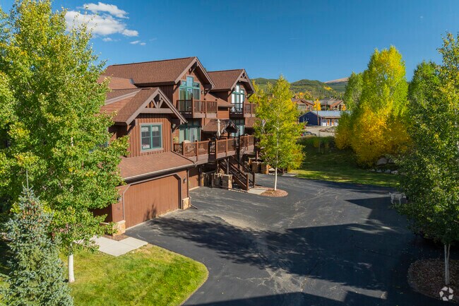 Town homes in Breckenridge, Colorado are a special housing option.