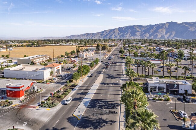 San Jacinto Avenue near Spice Ranch is lined with chain restaurants and grocers.