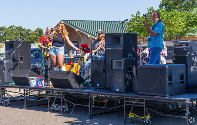 Listen to local talent at the Ceres Hot Air Balloon Festival in the City of Ceres.