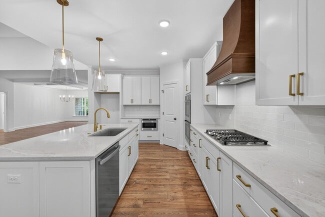 15124 Johns Trace Cir, Montpelier, VA 23192 - photo 4