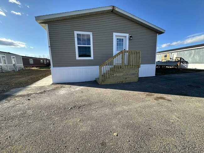 16 Lapin St, Billings, MT 59105 - photo 2