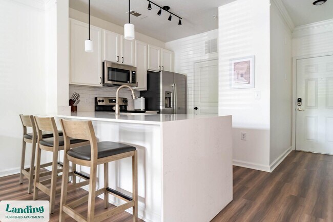 1017 Umstead Hollow Place unit 1109.1410313, Cary, NC 27513 - photo 5