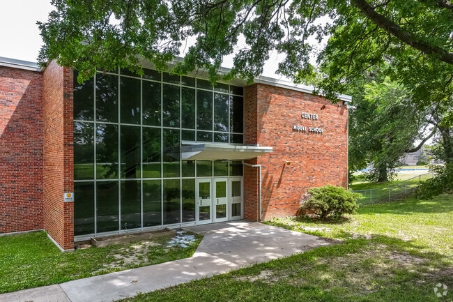 Center Middle School welcomes all students and parents with open arms.